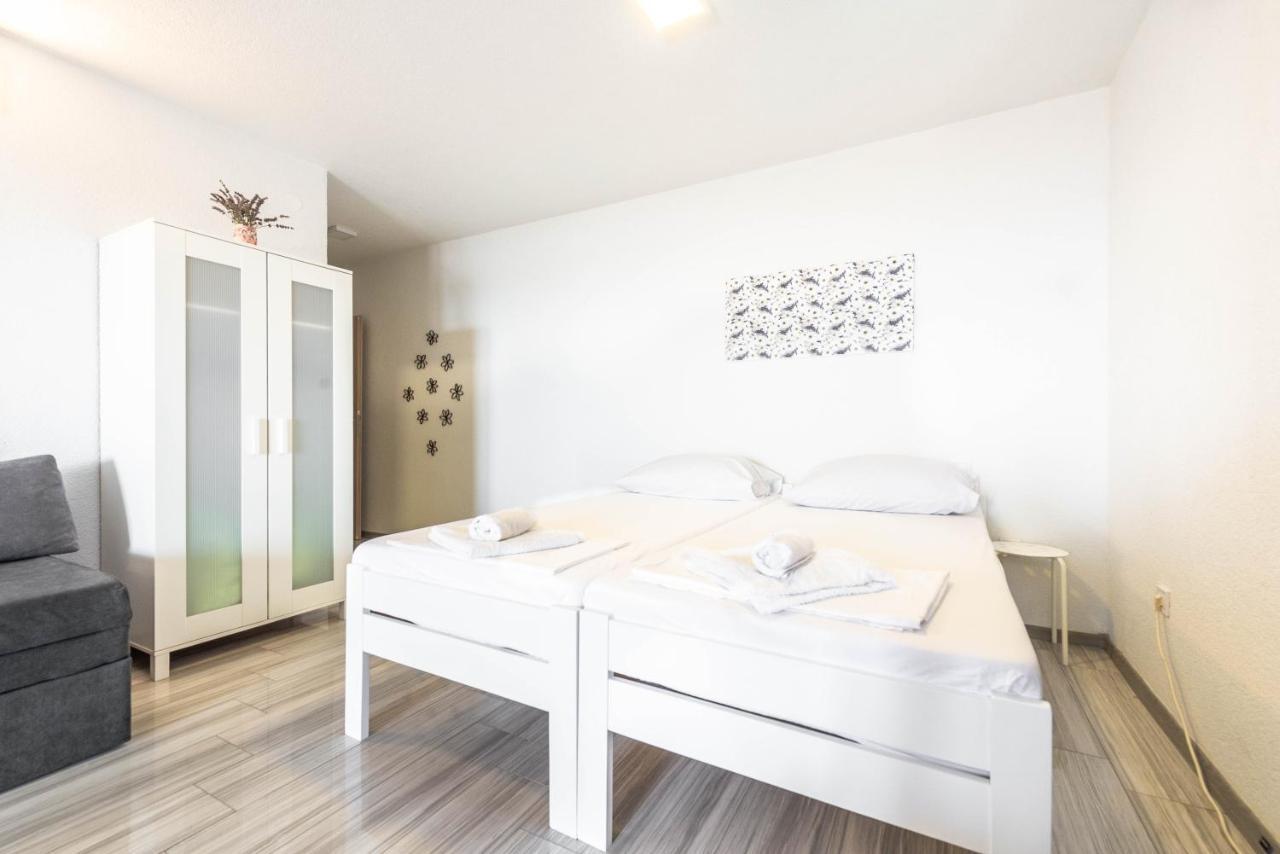 Villa Apartments Anifil Novalja Dış mekan fotoğraf