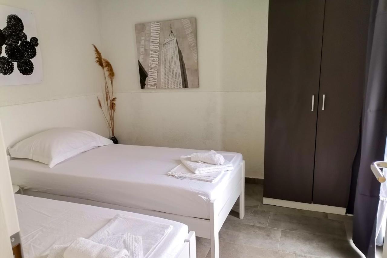 Villa Apartments Anifil Novalja Dış mekan fotoğraf