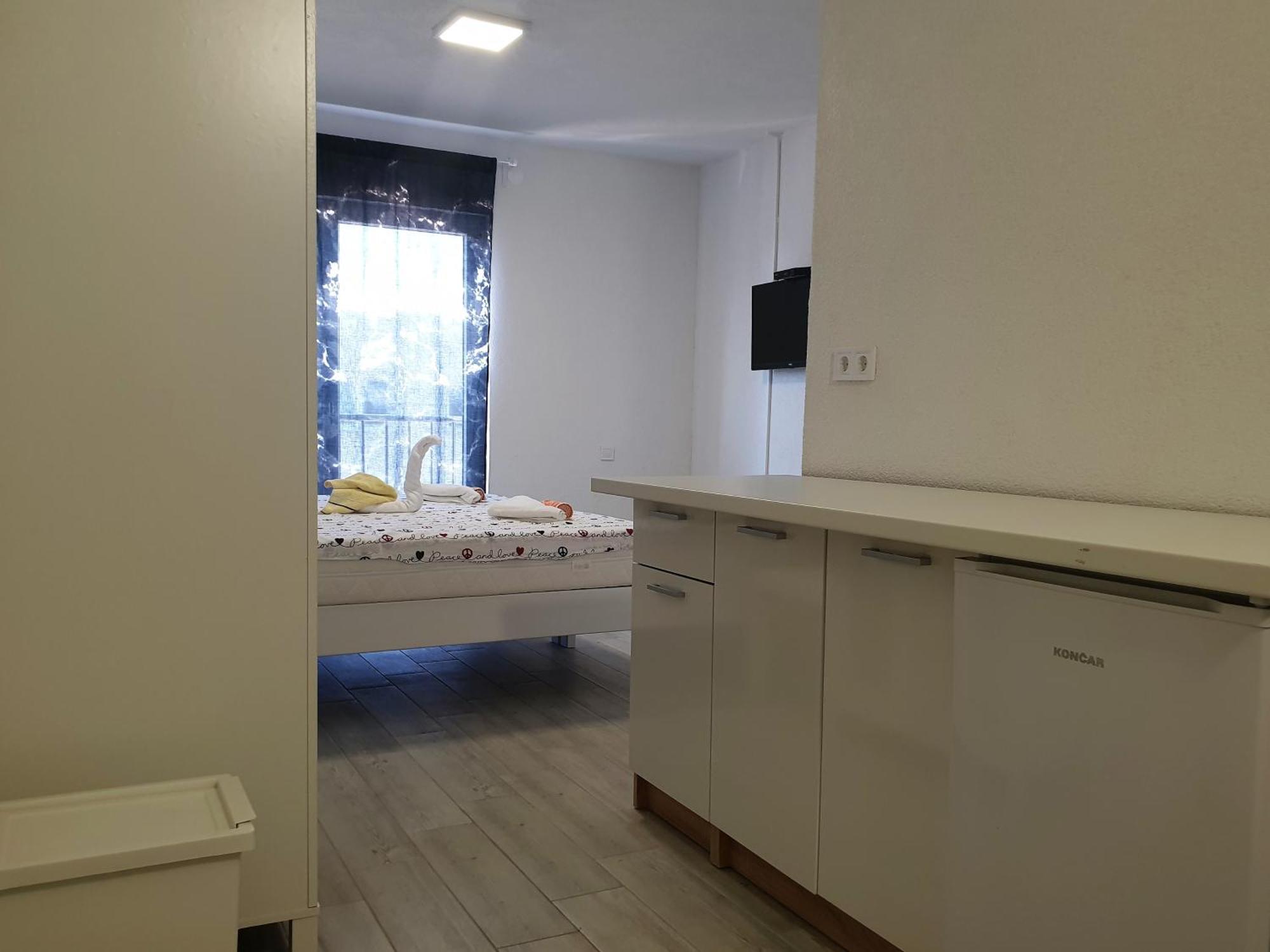 Villa Apartments Anifil Novalja Oda fotoğraf